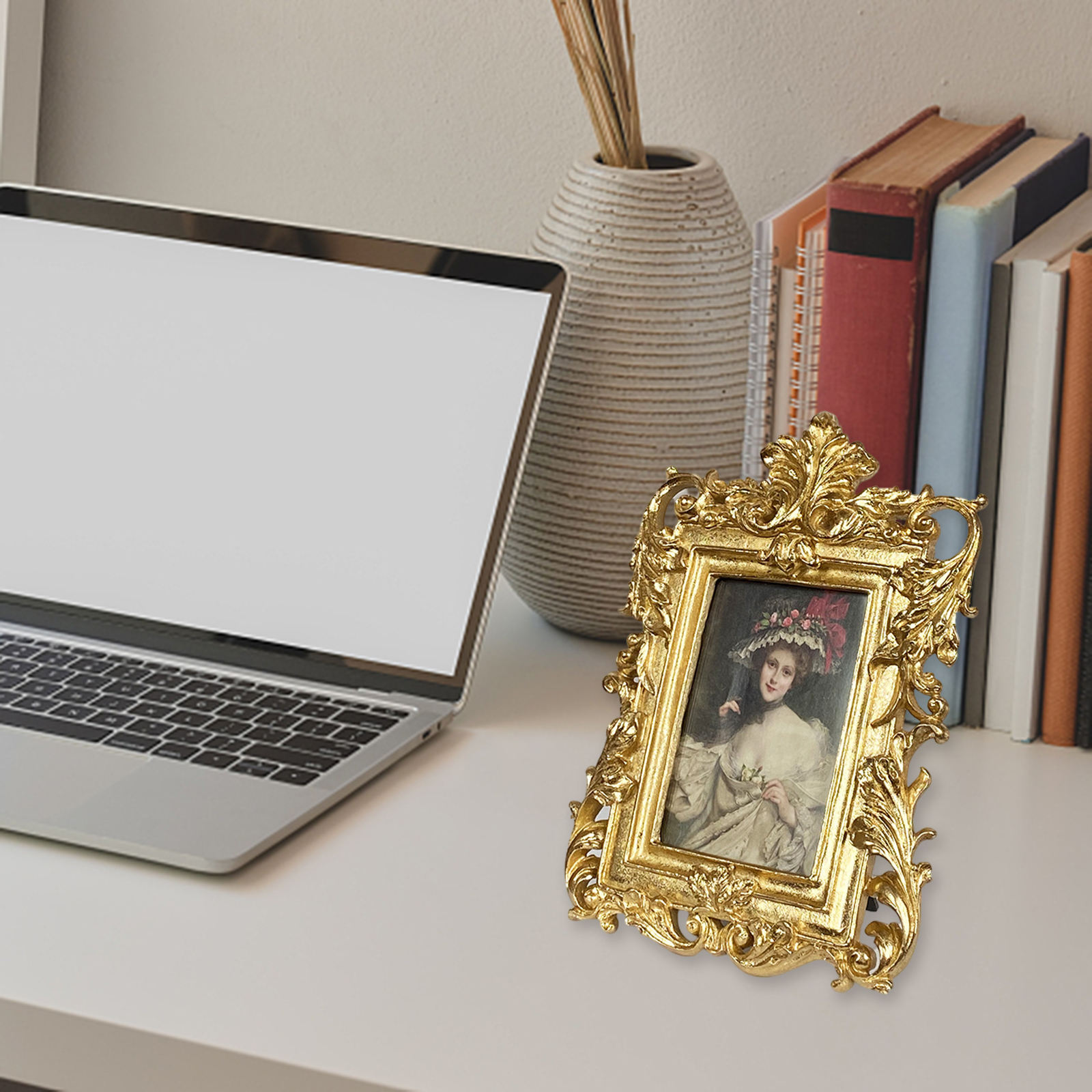 Antique Picture Frame Retro Style Photo Frame Photo Display for Christmas Holiday Wedding Home Bedroom Tabletop Decor Gift