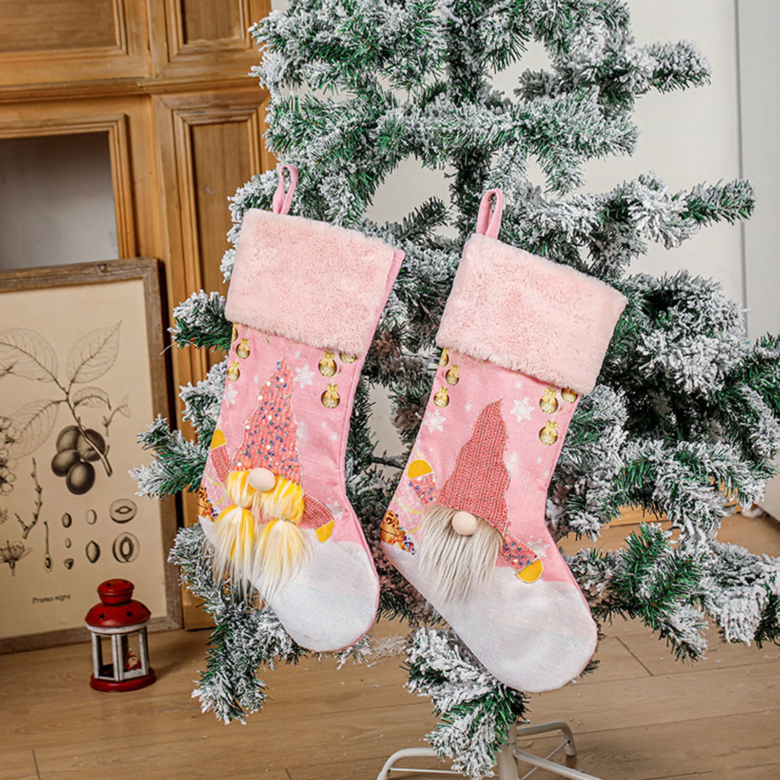 Christmas Decoration Socks Night-Light Friendly Equipped Light Bulb for Holiday Hotel New Year Celebration Fireplace