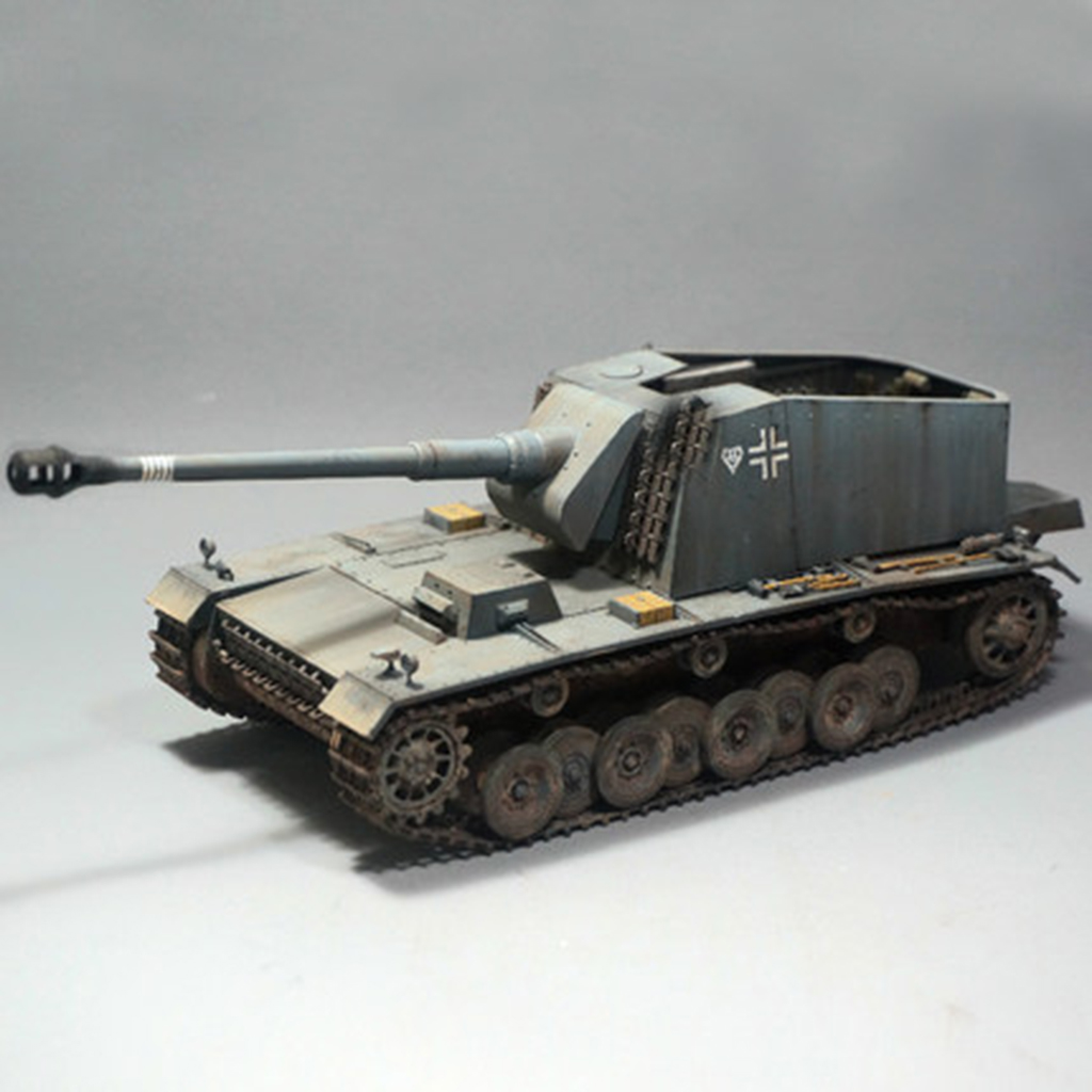 1/35 German Sturer Emil Tank Model Plastic Military Model Building Kits