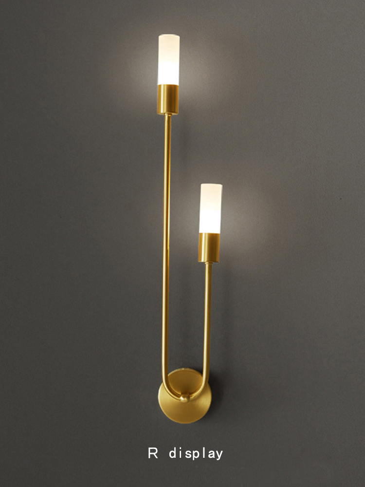 dourada, vela minimalista, luz luxuosa do sconce,