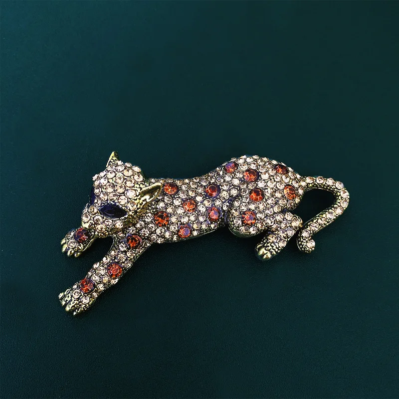 9Pcs Cute Rhinestone Animal Insect Brooch Pin Set Vintage Elephannt Cat Owl Corsages Scarf Clips Jewelry Accessories for Ladies 