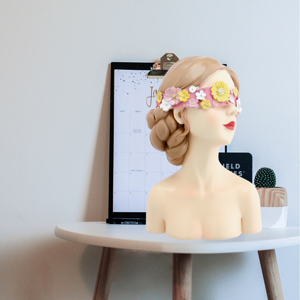 Girls Figurine Resin Character Sculpture Contemporary Home Office Decor Flower Girls Statue