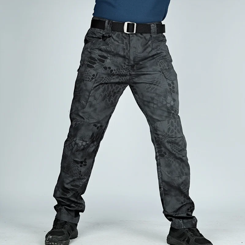 12072520503_2137574352