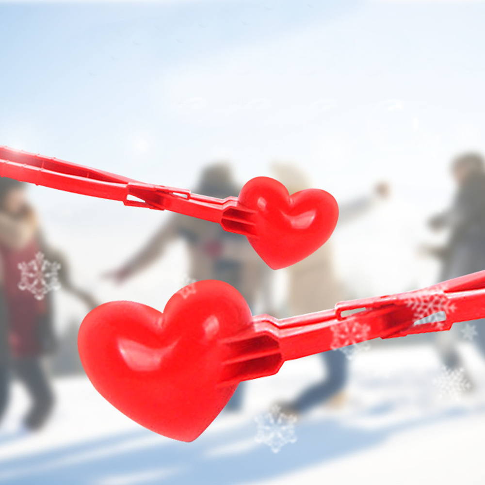 4Pieces Creative Heart Shaped Snowball Maker Clip Children Outdoor Winter Fun Sports Snow Sand Mold Tool Kids Gifts