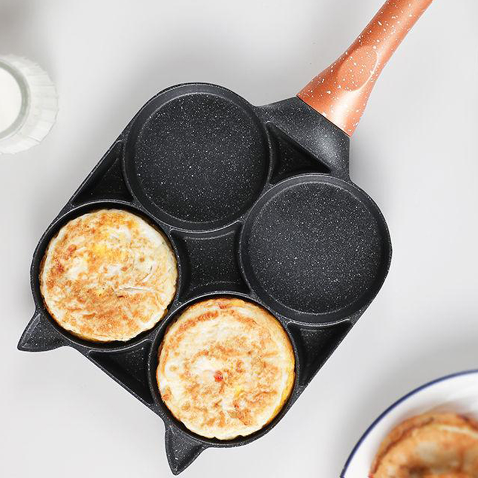 Pancake Pan Non-stick Eggs Frying Pan Sausage Steak No Oily Smoke Mini Breakfast Machine Skillet with Long Handle