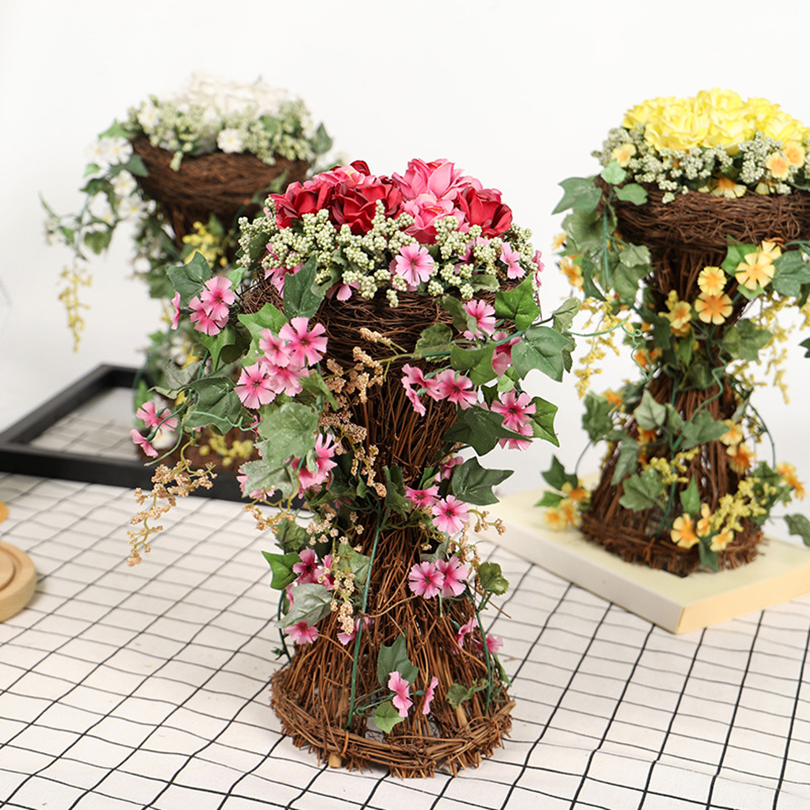 Flower Centerpieces with Rattan Basket Fake Bridal Bouquet Wedding Party Festival Kitchen Living Room Decor