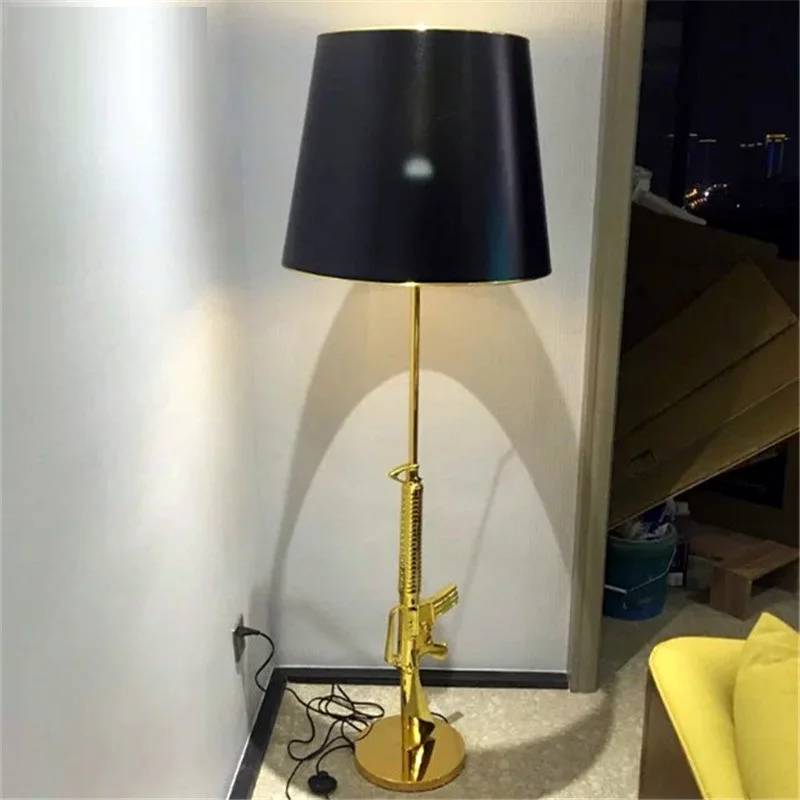 Tanie Nowoczesny ze złota AK47 LED lampy podłogowe Nordic luksusowy stół sklep