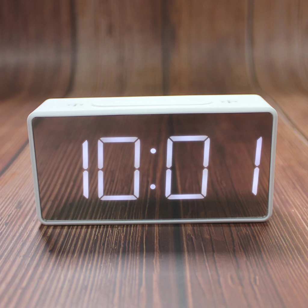 LED Digital Alarm Clock Full Range Brightness Dimmer, Adjustable Alarm Volume,