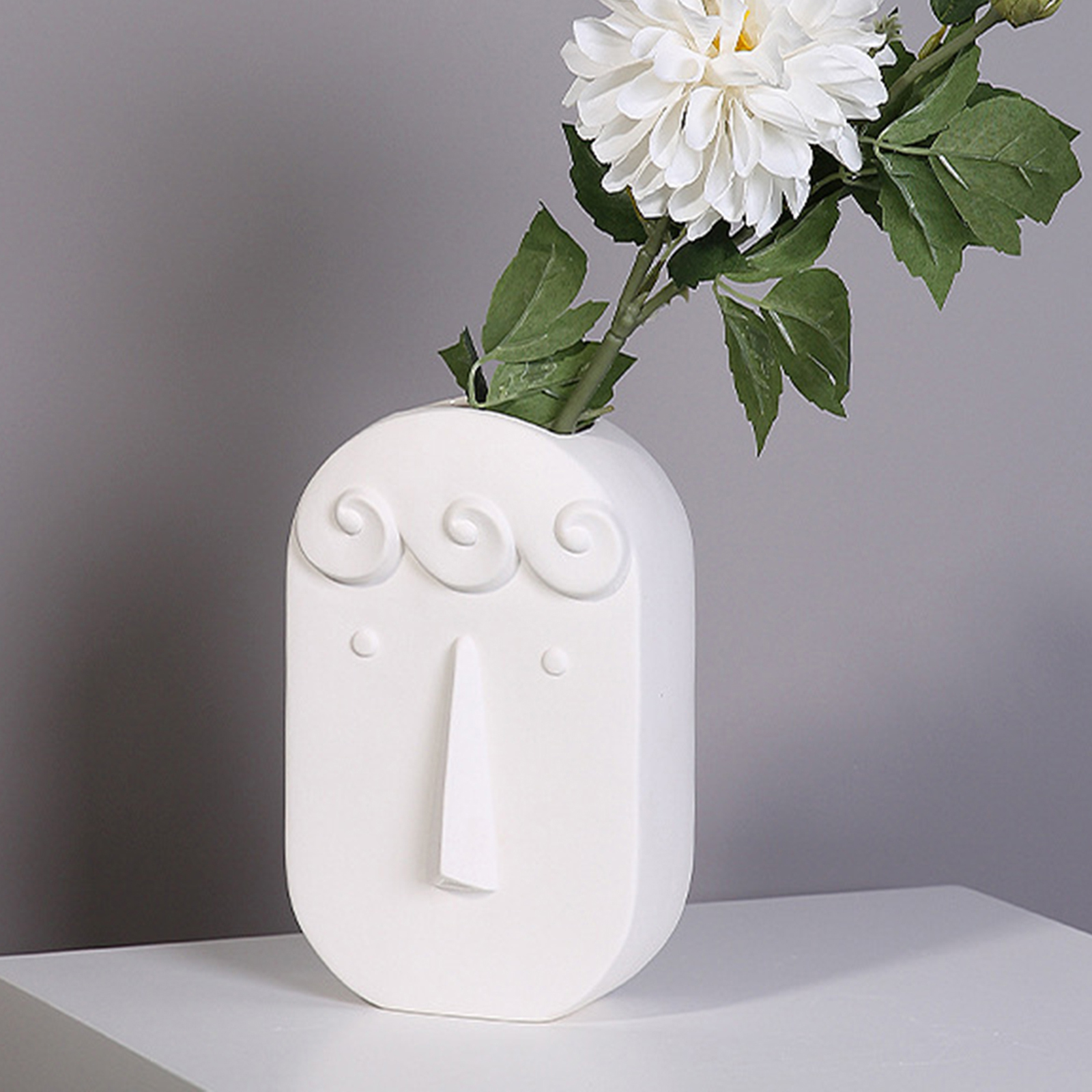 Creative White Ceramics Desktop Vase Planter Container Floral Display Flower Arrangement Flower Vase Decorative Ornaments