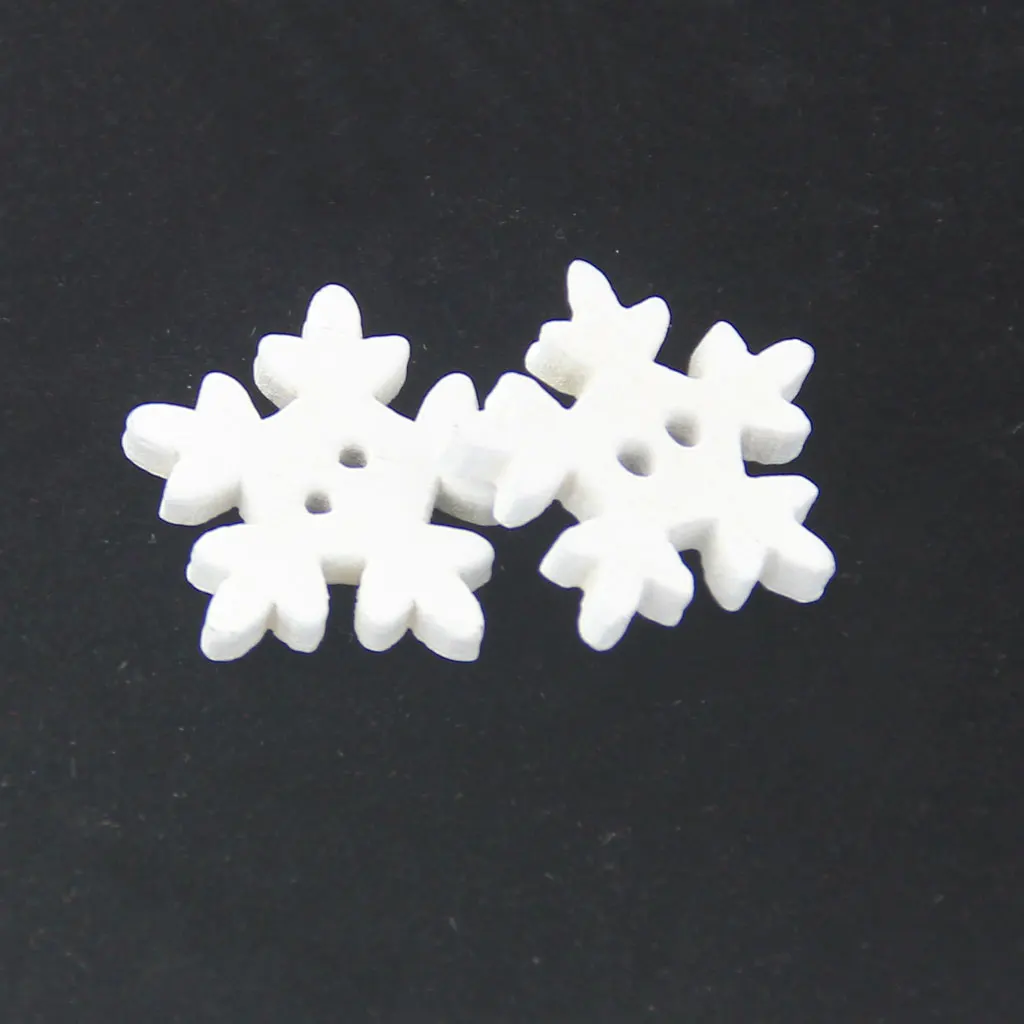 100pcs 2-holes Snowflake Wooden Buttons For Clothes Sewing Scrapbooking