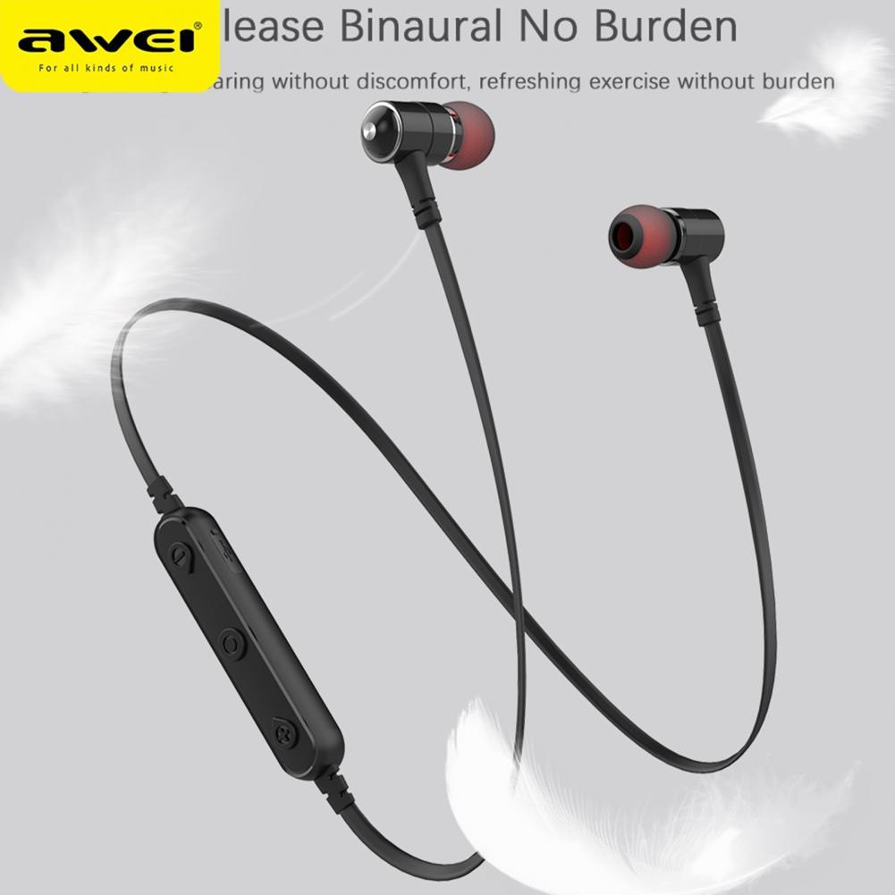 earphone with mic under 200