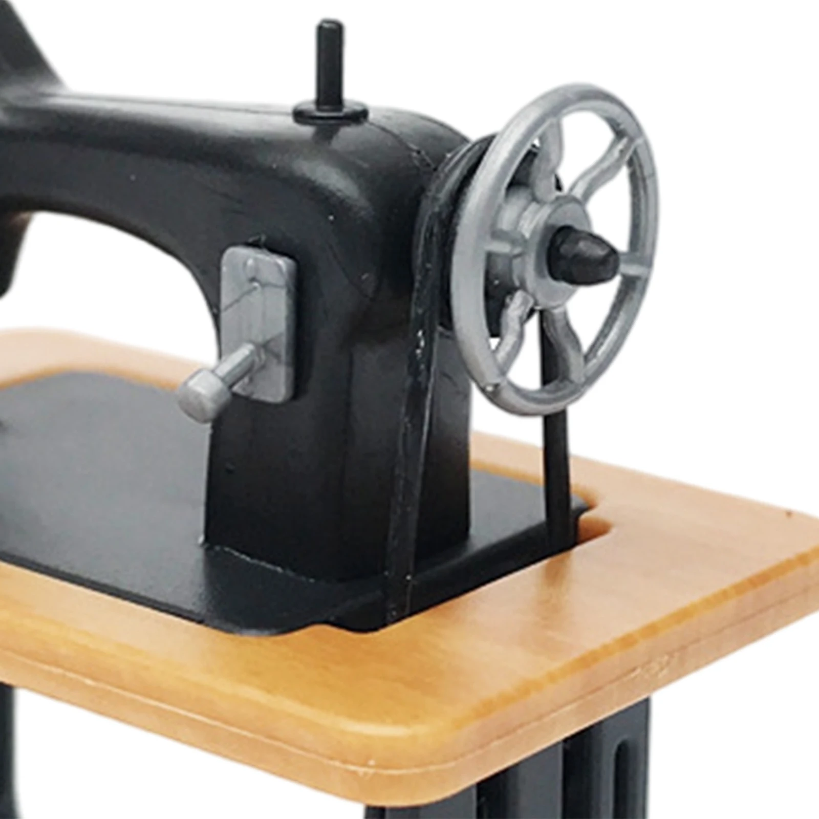 Retro Dollhouse Furniture Sewing Machine Model Decor Figurines for Children