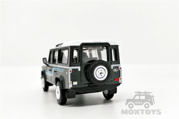 Details about   TSM Model Mini-GT 1:64 Overseas Ed LAND ROVER DEFENDER 110 1985 County Wagon 