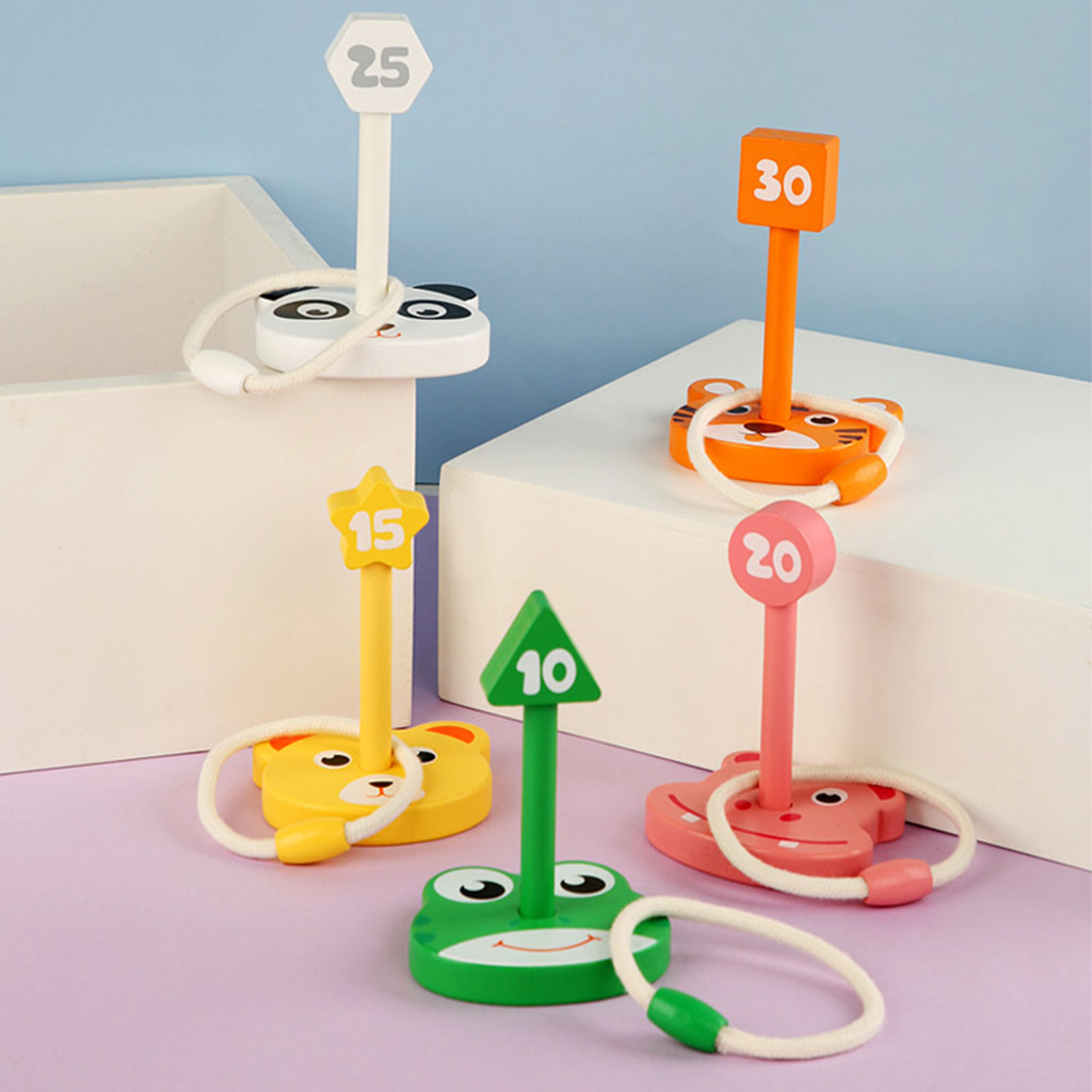 Wooden Animal Ring Toss Game with Animal-shaped Stand Learning Math Educational Toys Outdoor Lawn Game