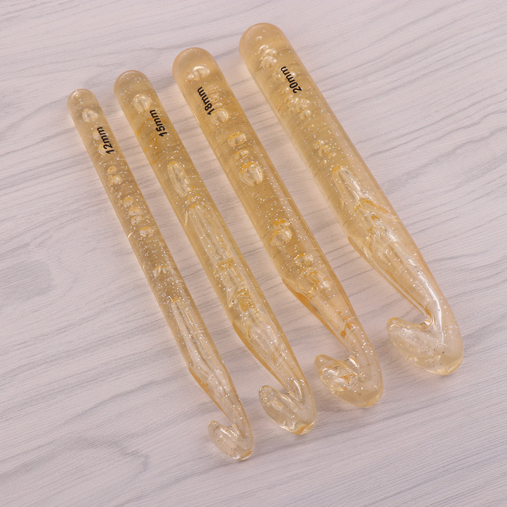 4 Sizes Large Chunky Crochet Hooks Needle Knitting Needle Weaving Tools for Beginners, Assorted Size 12mm 15mm 18mm 20mm