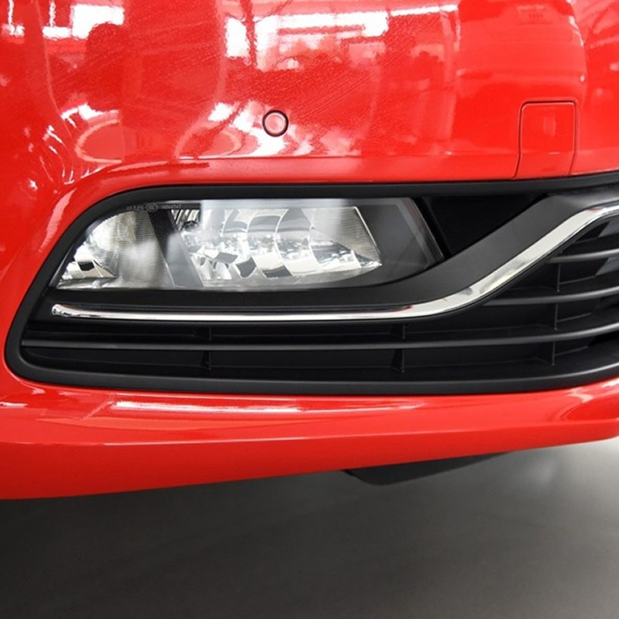 フォグライト ポロのVWの場合112013ドライバーサイドフロントバンパーフォグライトランプカバーグリル For VW Polo 11