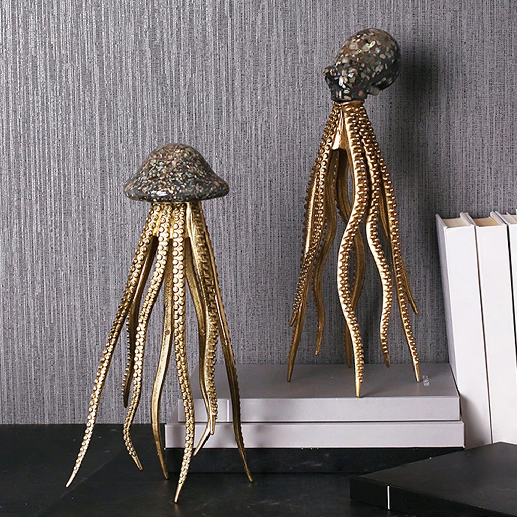 Retro Resin Octopus/Squid Desktop Garden Art Room Figurine Home Gift Decor