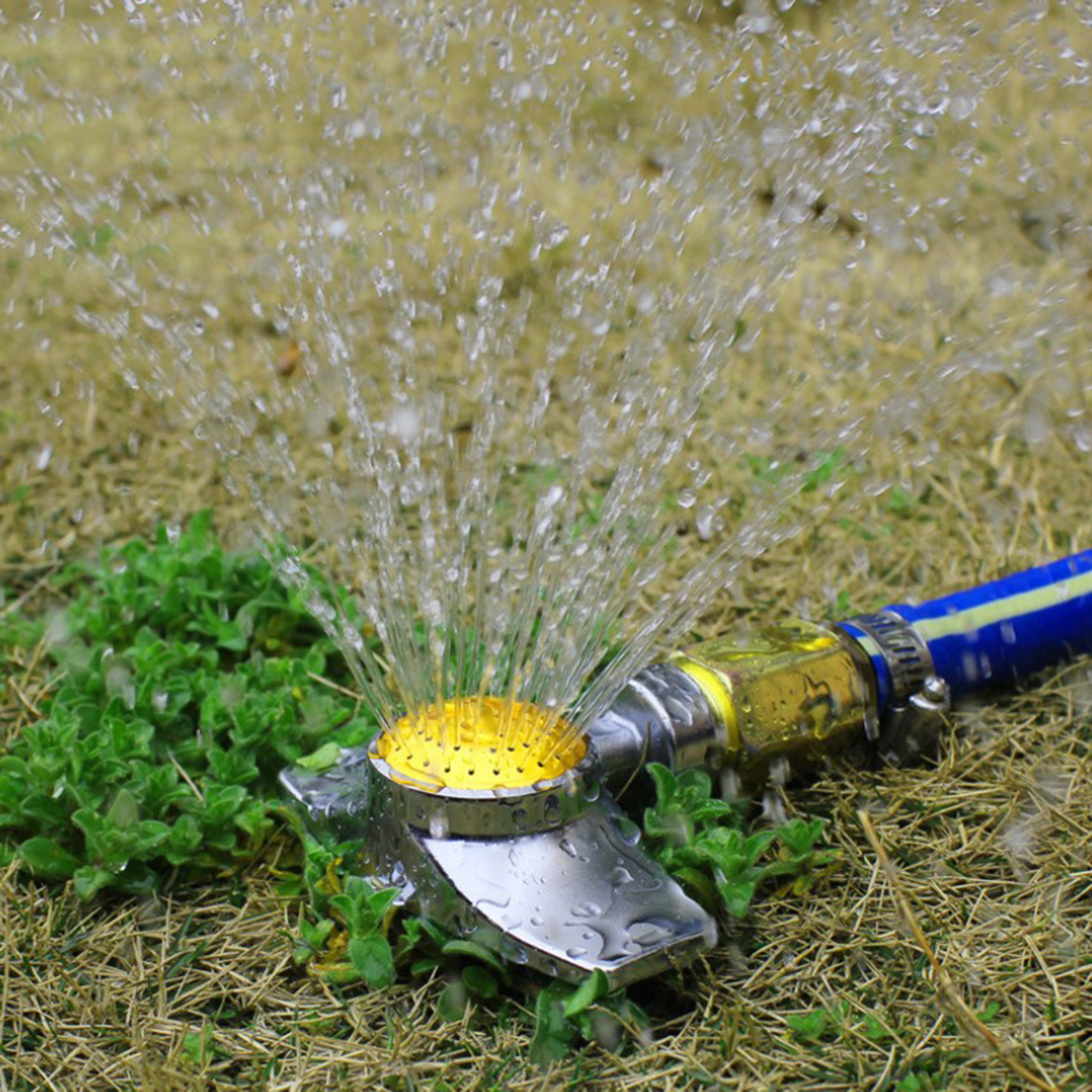 Metal 360 Degree Spot Sprinkler for Yard Lawn Watering Easy Use Water-saving