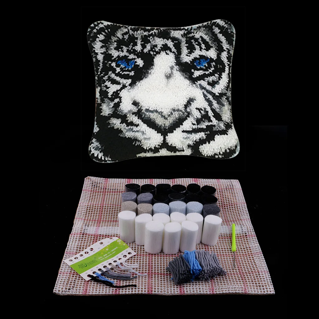 DIY Pillows Latch Hook Kit - Animal Pattern 17x17inch - for Beginners Children