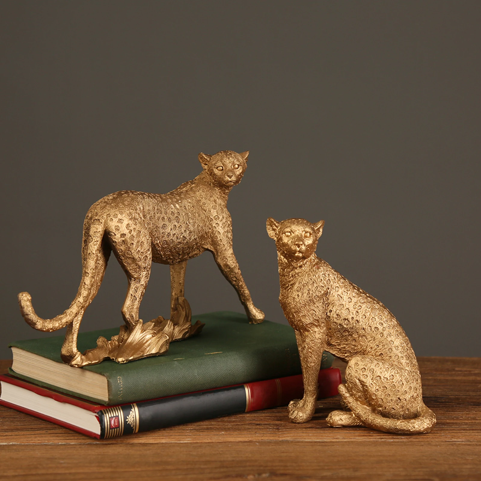 Retro Cheetah Statue Animal Figurine Panther Leopard Sculpture Home Office Table Desktop Decor Ornaments Gifts