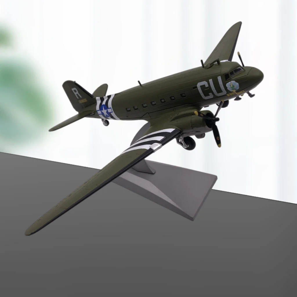 1:100 Scale WWII U.S. C47 Transport Alloy Model Aircraft with Dispaly Stand D Day 75th Airplane Room Ornaments