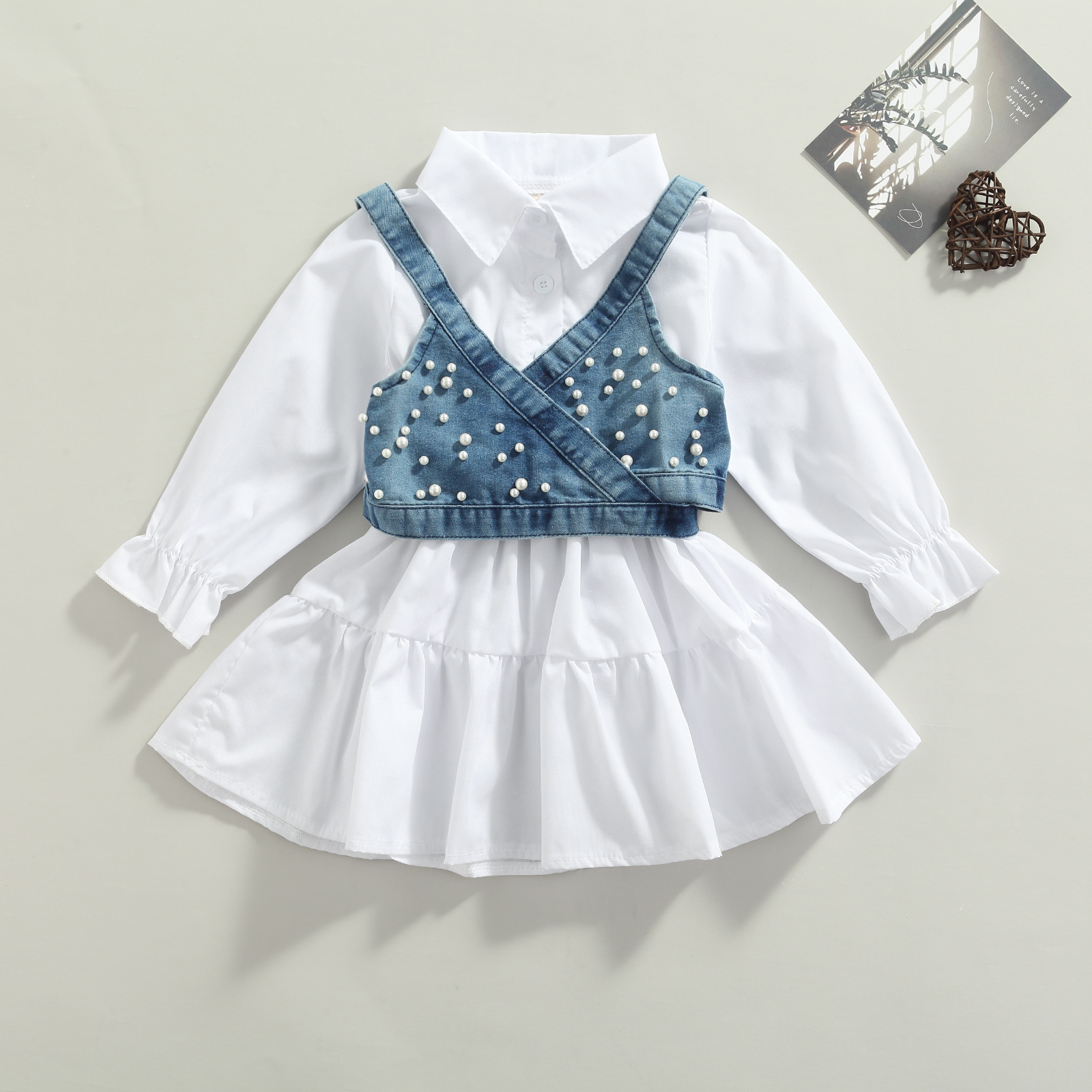 Pudcoco 2-teiliges Sommer-Outfit für Kinder, einfarbiges Hemdkleid mit Laternenärmeln + Jeans-Perlenweste für Mädchen, 1–6 Jahre – Detail 1