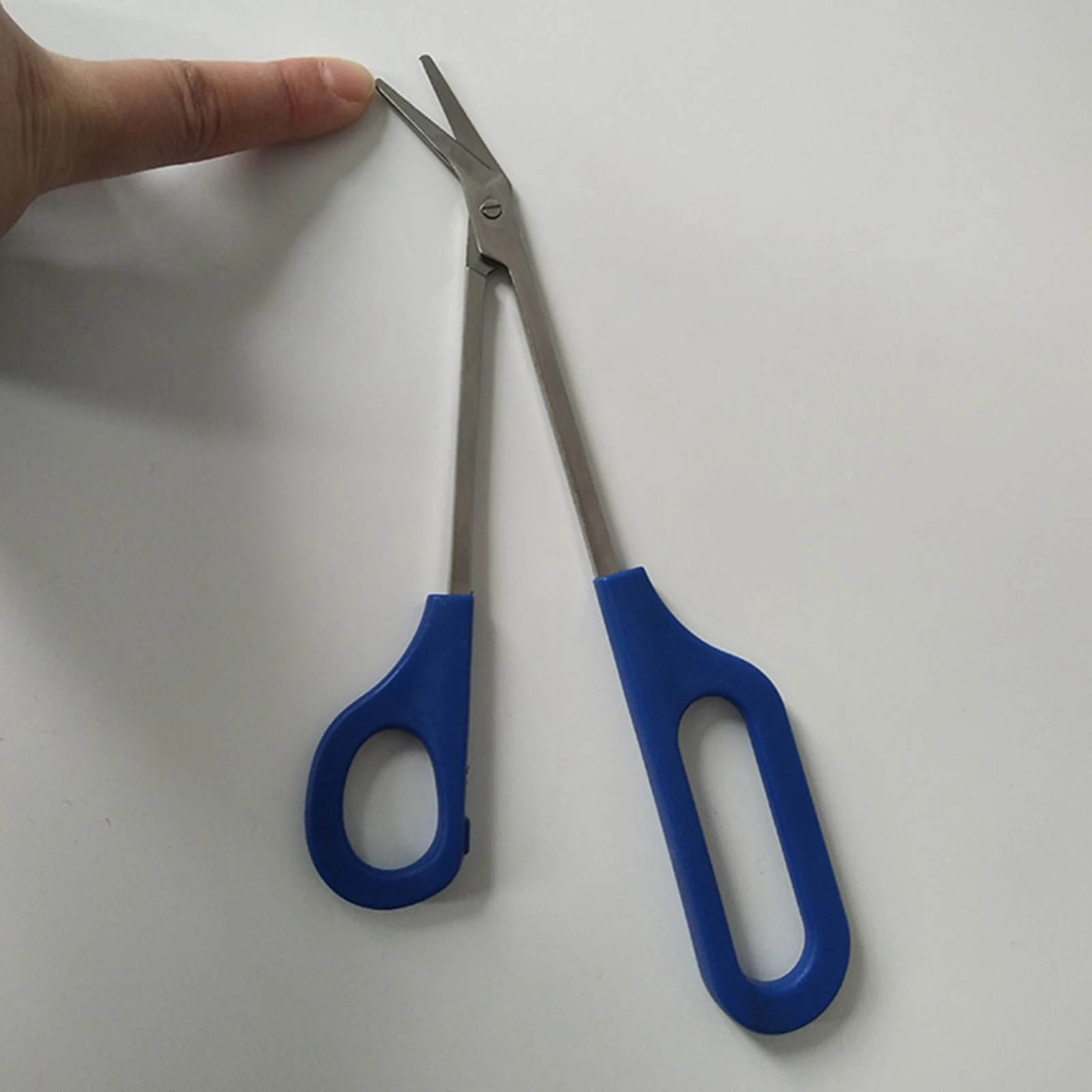 Long Handle Toenail Scissors Pedicure for Seniors Humanized Design Easy Use