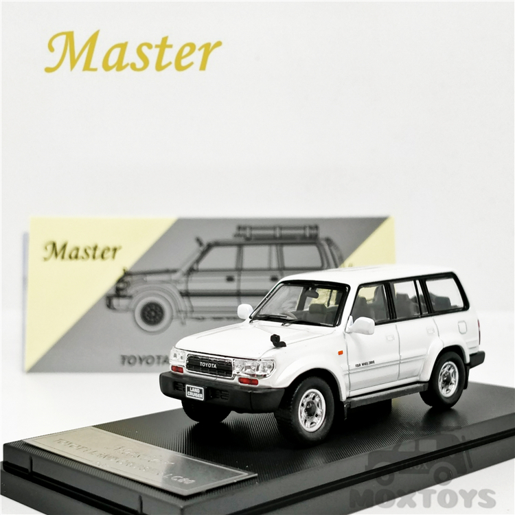 Carro Master Toyota Land Cruiser Lc80 1:64 4 High Quality Brinquedos e hobbies