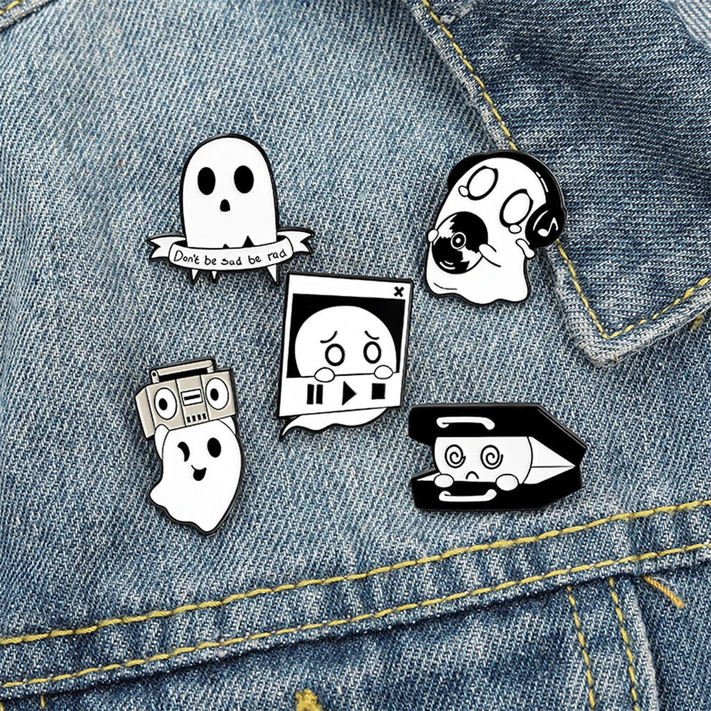 5x Cute Halloween Ghost Pattern Brooch Pins Set for Schoolbag Scarfs Costumes Party Prom Banquet Decor Crafts