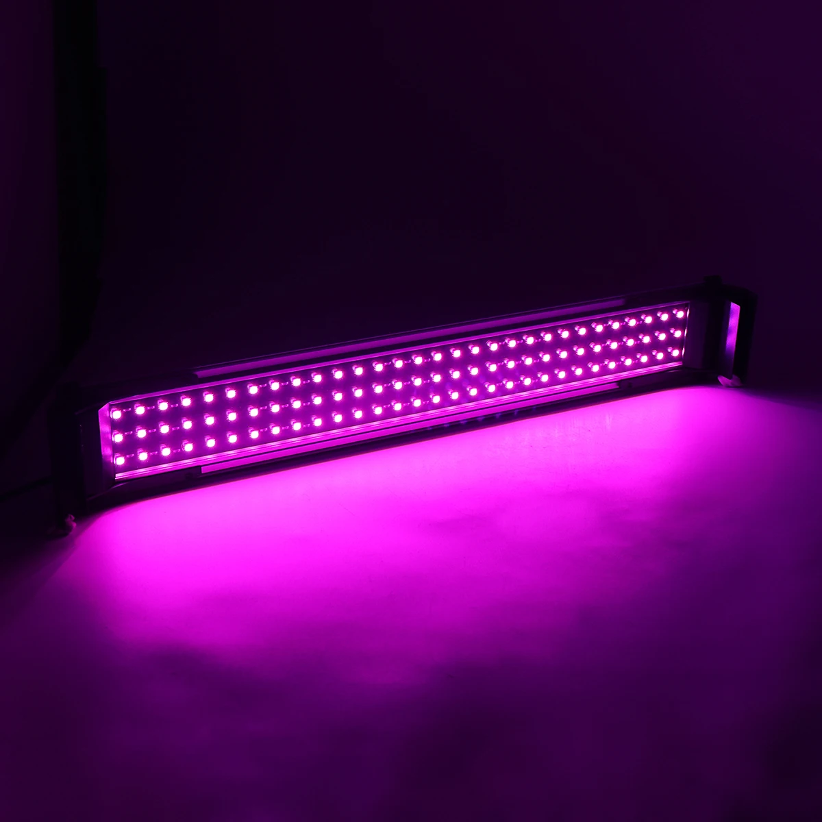 Full Spectrum LED Aquarium Lights RGB Fish Tank Light Extendable Brackets Lamp with Remote Control underwater solar lights