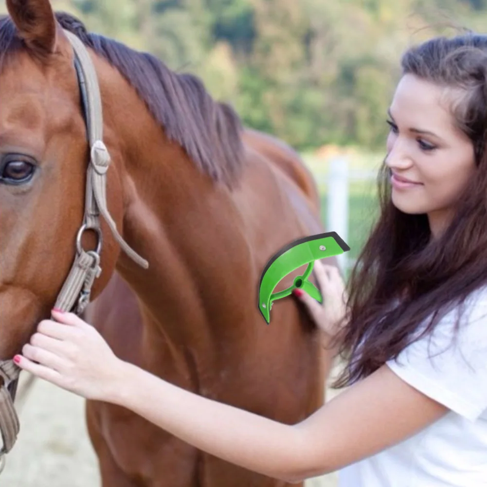 Handheld Non Slip Grooming Tool Outdoor Riding Color Randomly Horse Sweat Scraper Cleaning PP Ergonomic Portable Equestrian