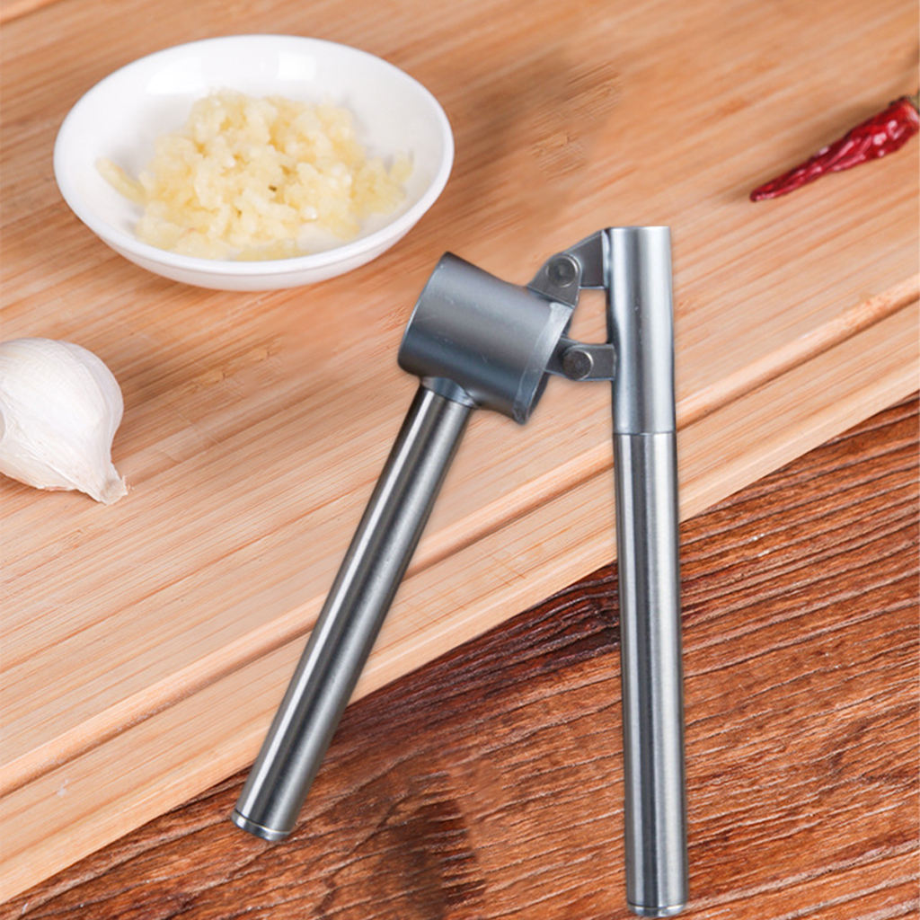 Garlic Press Crusher Dishwasher Masher Multifunction Burlap Press Comes Silver Mincer Extract Ginger Press for Garlic