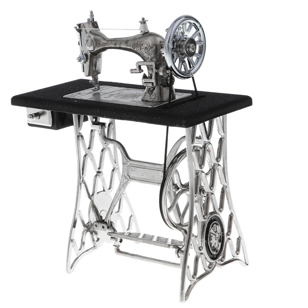 Dollhouse Miniature 1/10 Scale Dressmakers Accessory Single Sewing Machine