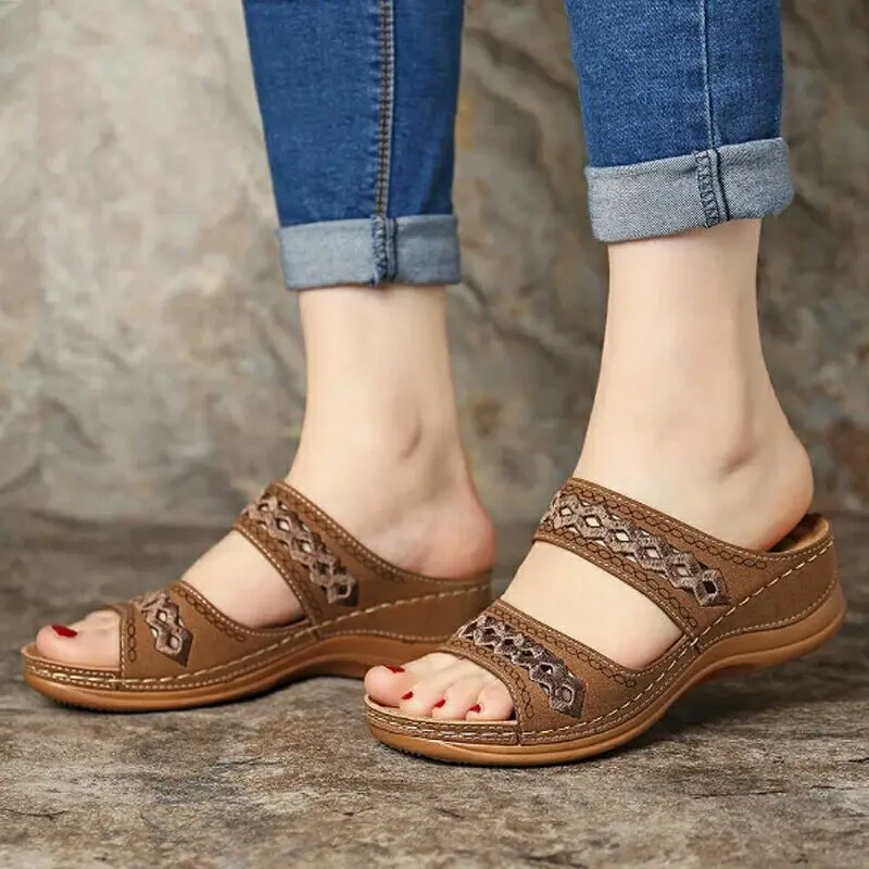 Women Sandals Orthopedic Slippers Open Toe Summer Shoes Vintage Low Heels Female Platform Shoes Corrector Sponge Walking Sandals