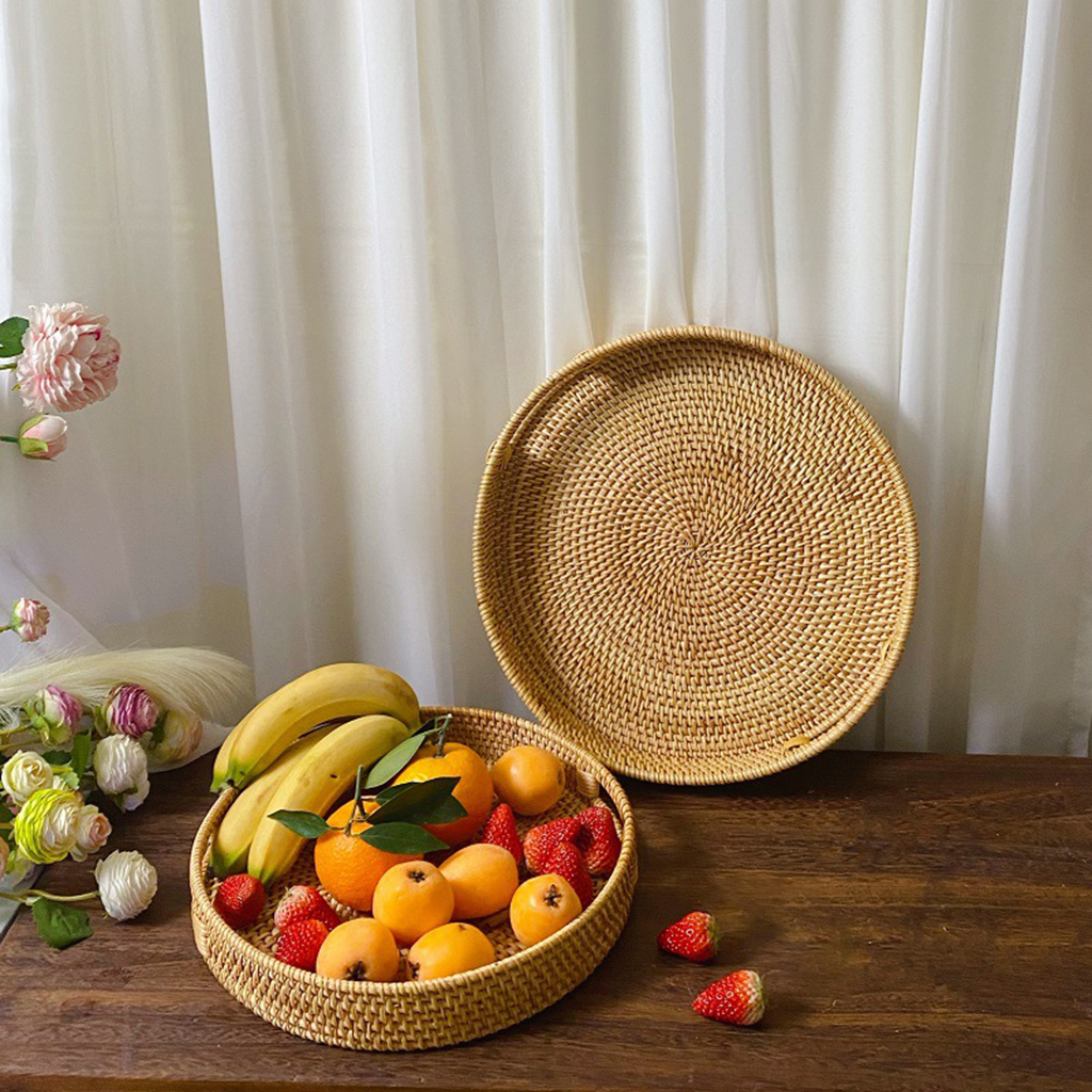 Rattan Handwoven Round Serving Tray Food Storage Plate With Handles Wicker Basket Wooden Tray For Drink Fruit Coffee Tea