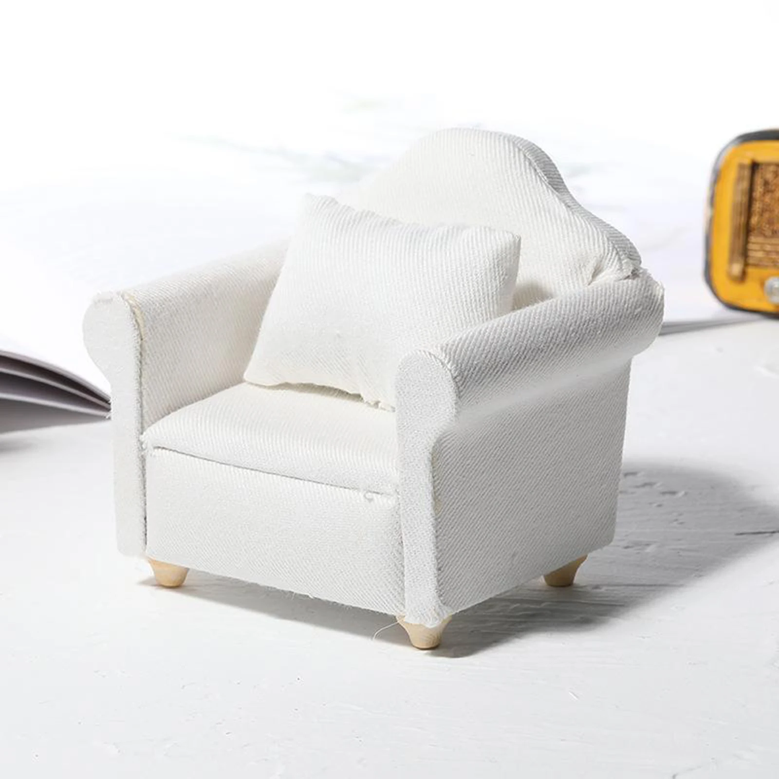 1:12 Dollhouse Miniature Sofa, Mini Single Sofa Armchair with Pillow Decoration, Toys for Children