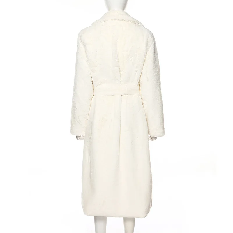 casaco D quente e fofo branco, faixas