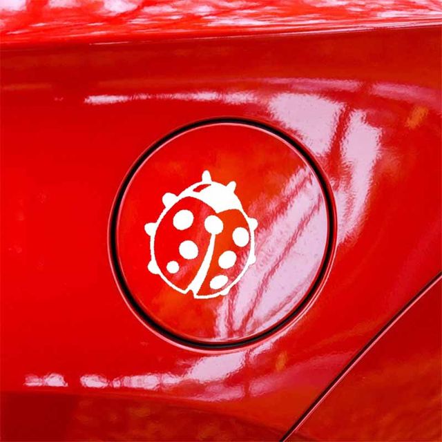 12CM*12.7CM Ladybug Vinyl Decal Car Sticker Bug Insect Cute