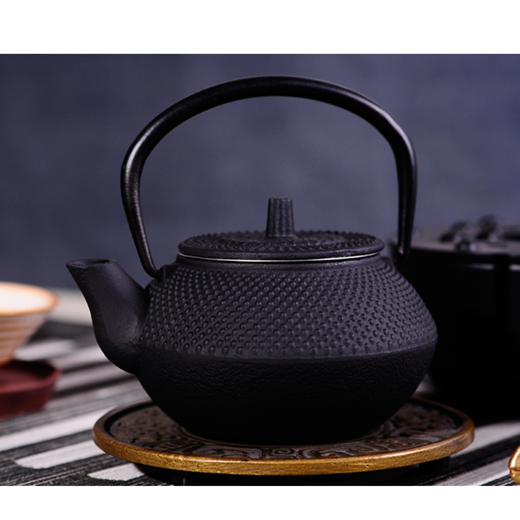 Mini Type Cast Iron Tea Kettle Teapot 50ml Great Gift or Tabletop Decor