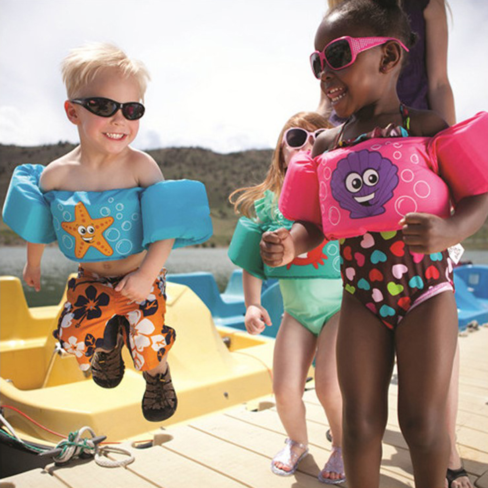 Baby Swim Life Jacket Vest with Shoulder Harness Arm Sea Beach Pool Toddler Swim Aid Floats  Kids Swim Vest for Baby Children