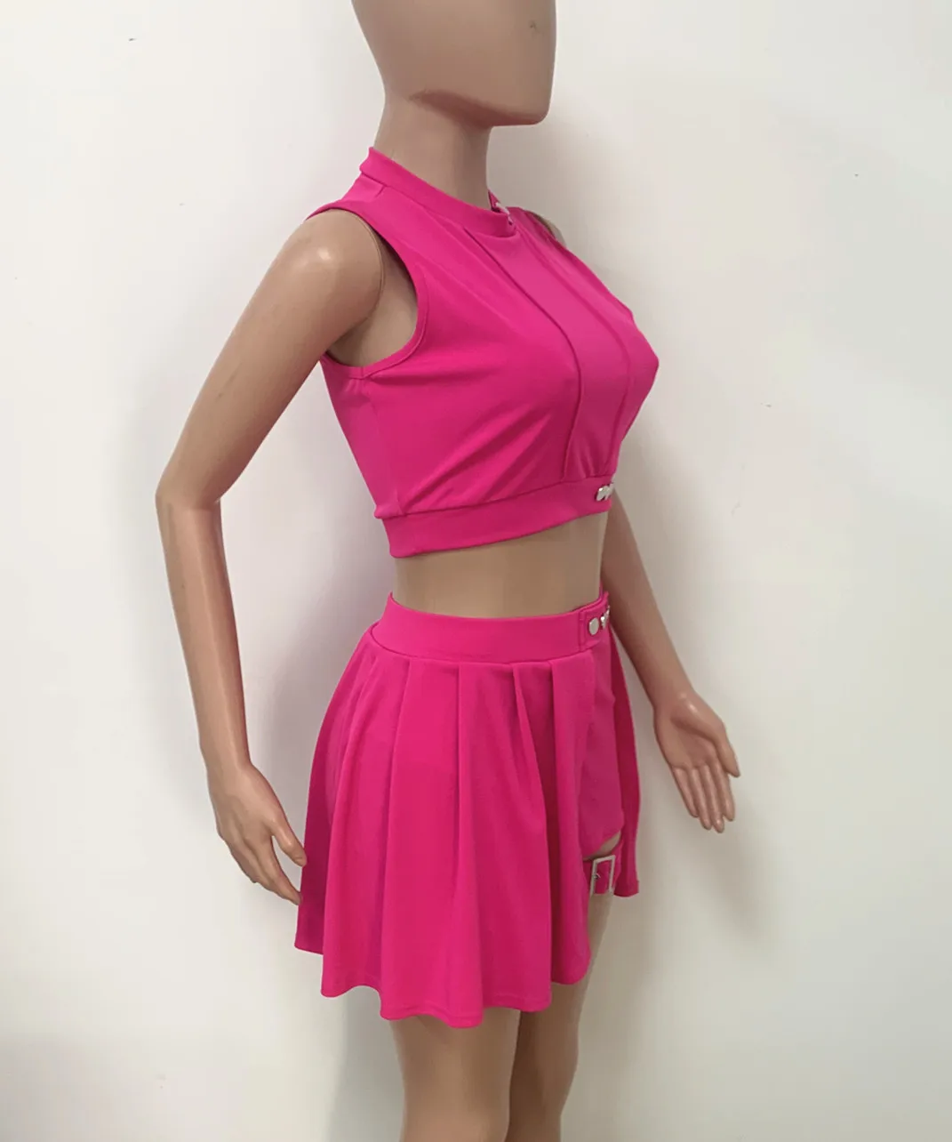 Summer Sleeveless Pleated Skirt Short Sets Women Sleeveless Crop Top and Mini Skirts Sexy Two Piece Sets 2021 Casual Clothings pant suit