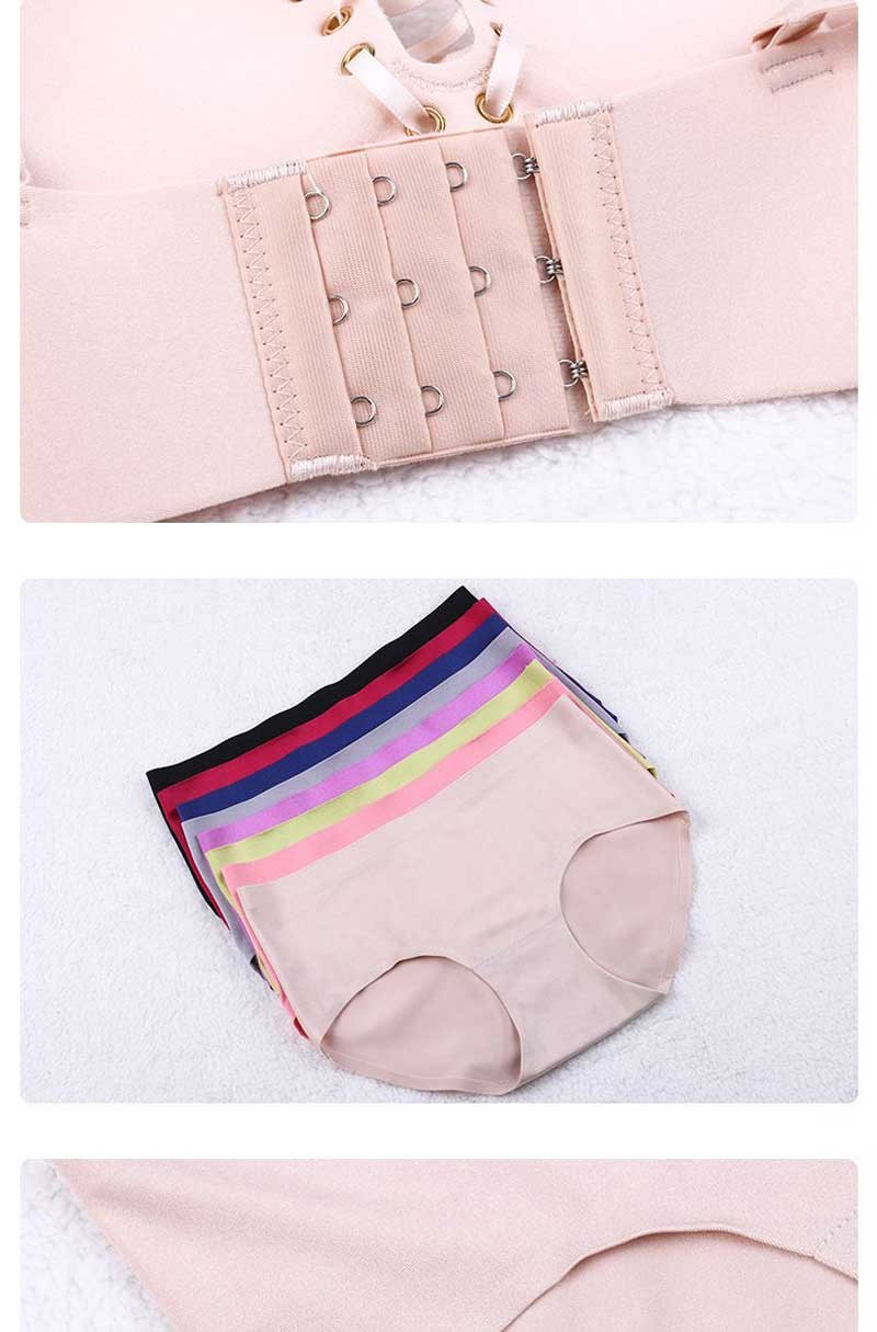 õmblusteta push-up rinnahoidja ja mitmevärvilised aluspüksid