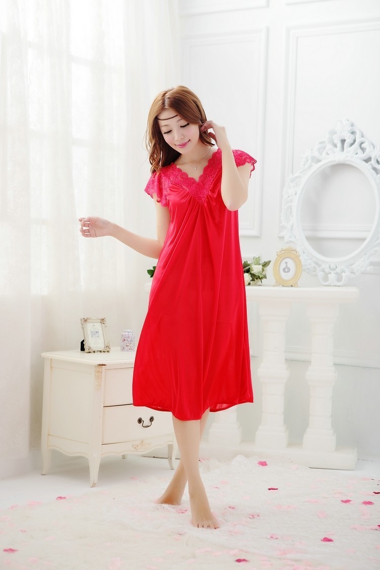 Pikad viskoosist öösärgid | kujundav pilt e-kaubamaja pildikogust