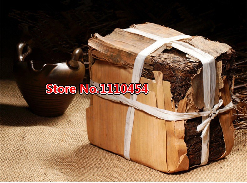 Made In1970 Ripe Pu er Tea 250g Oldest Shu Puer Tea Ancestor Antique Honey Sweet Dull-red Puerh Tea Ancient Tree Pu'er Tea Brick Made In1970 Ripe Pu er Tea 250g Oldest Shu Puer Tea Ancestor Antique Honey Sweet Dull-red Puerh Tea Ancient Tree Pu'er Tea Brick