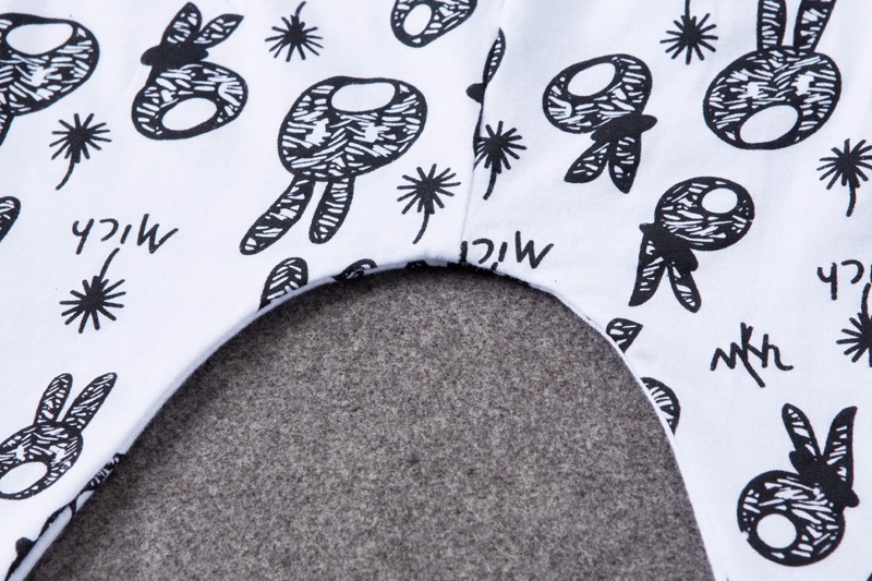 Komplekt T-särgist ja pükstest | kujundav pilt e-kaubamaja pildikogust