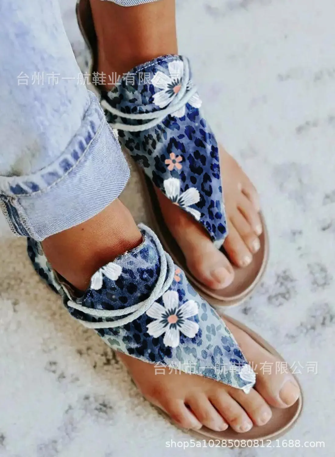 Casual Women's Sandals Plus Size Sunflower Printed Beach Shoes Summer Female Anti-fall Flat Flip Flops Back Zipper Sandals