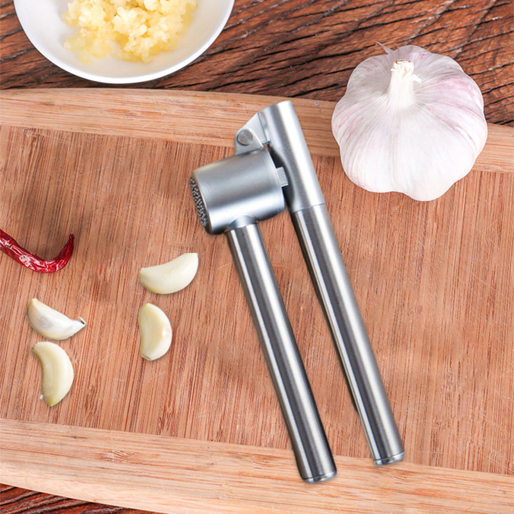Garlic Press Crusher Dishwasher Masher Multifunction Burlap Press Comes Silver Mincer Extract Ginger Press for Garlic