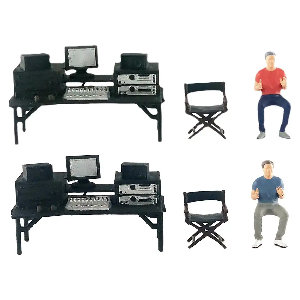3 Pieces 1/64 Painted Figure Director Studio Resin W/ Table Chair Director 1:64 1/64 Ornament Dolls Mini Scene for Desktop Teens