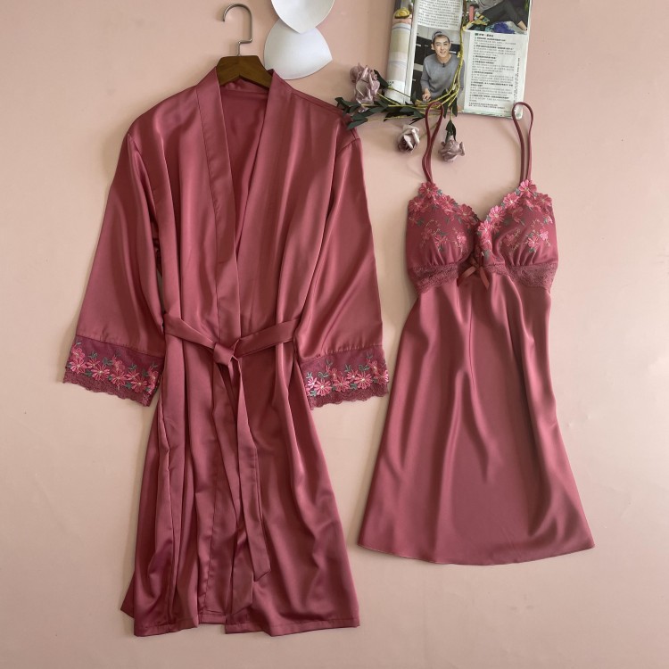 Waliicorners Bride Bridesmaid Robe Embrodery Flower Sleepwear Satin Robe Bathrobe Lingerie Gown 14 Ha6454e85069d47a089569c8fb3c50e03E