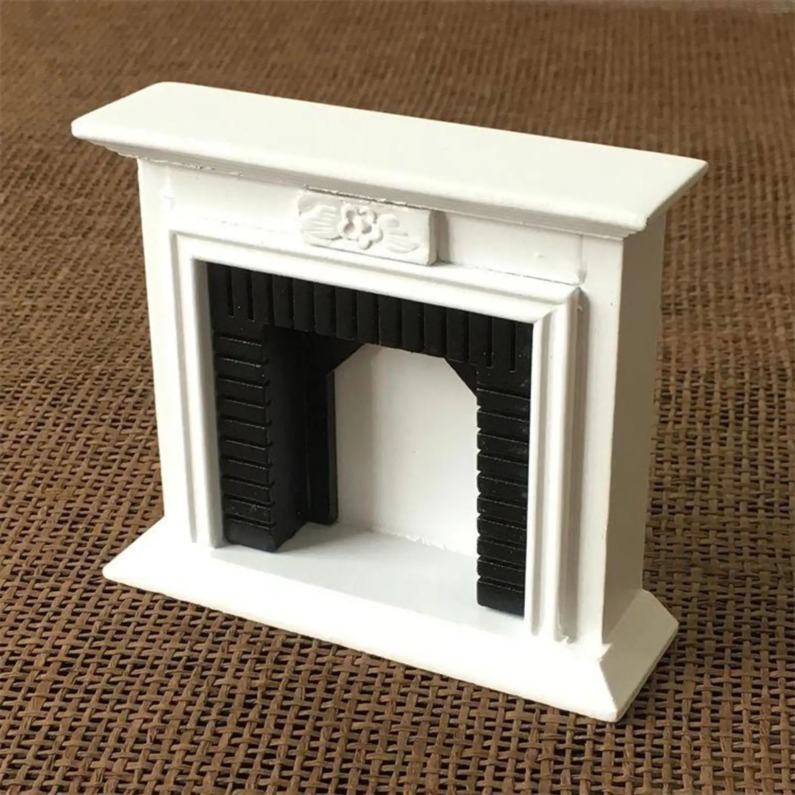 1/12 Scale Dolls House European Style Modern Wooden Fireplace Home Furniture